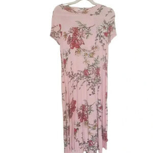 NWOT Reb & J. striking short sleeve muted floral maxi dress Size Medium